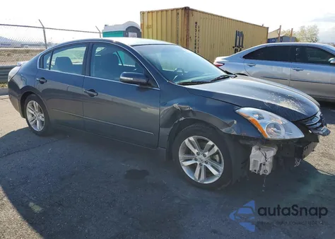 2011 Nissan Altima Sr z USA, uszkodzony, nr VIN 1N4BL2AP0BN424698